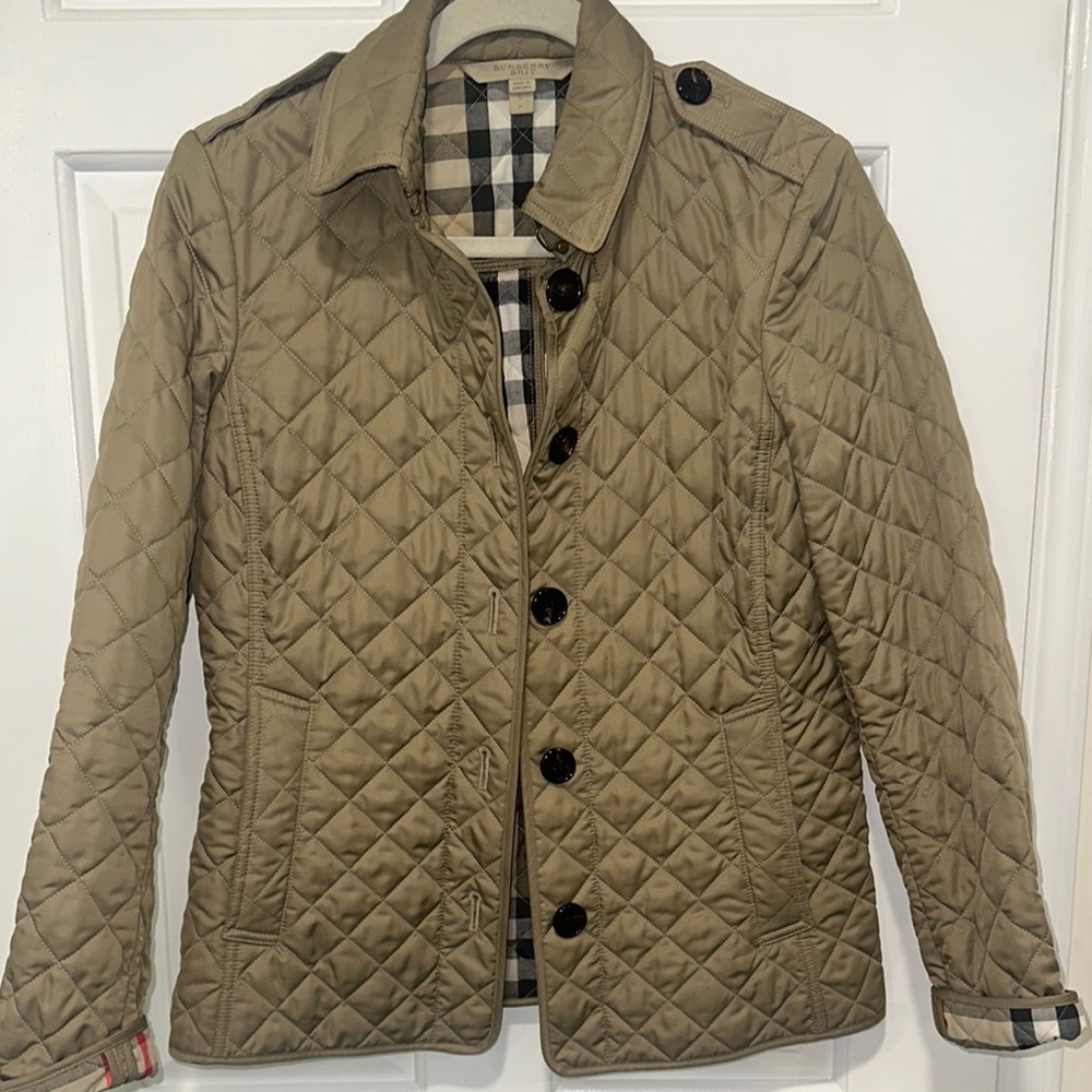 Women’s Burberry Quilted Jacket - Tan